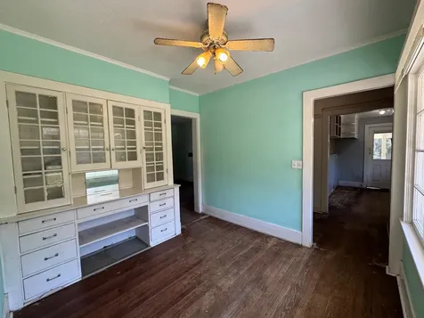 171 Central Avenue San Mateo FL 32187