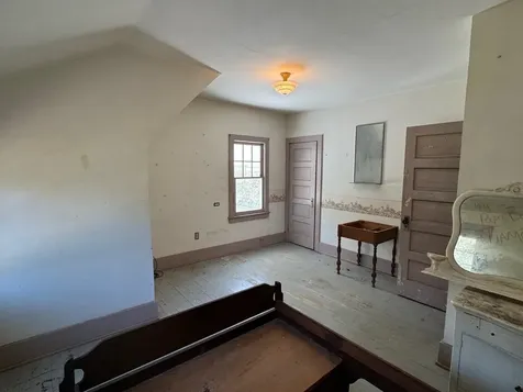 171 Central Avenue San Mateo FL 32187