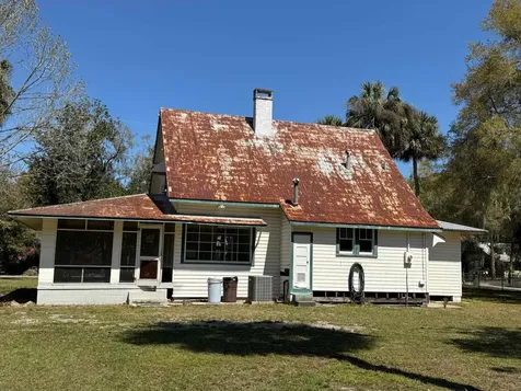 171 Central Avenue San Mateo FL 32187