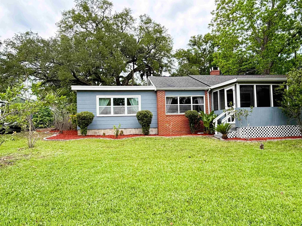 240 Ravenswood Drive St Augustine FL 32084