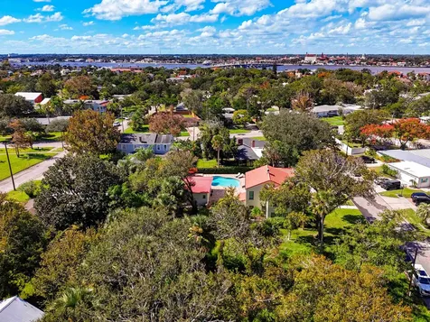 307 Minorca Avenue St Augustine FL 32080