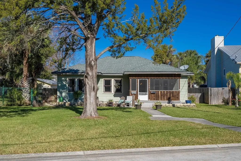 102 Zoratoa Avenue St Augustine FL 32080