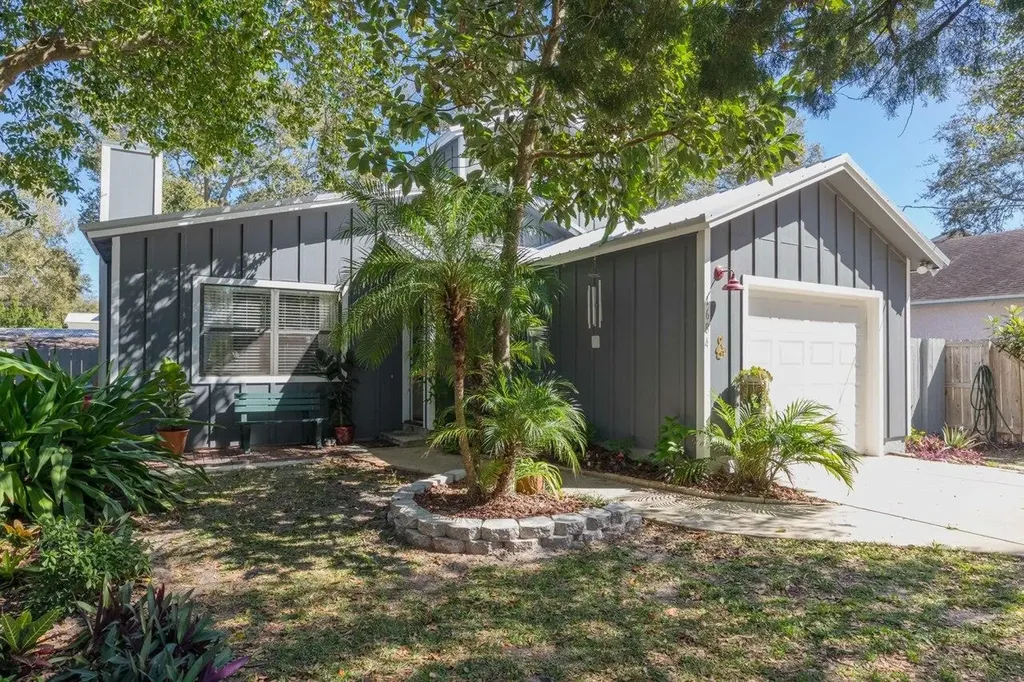 1684 Leon Street St Augustine FL 32080