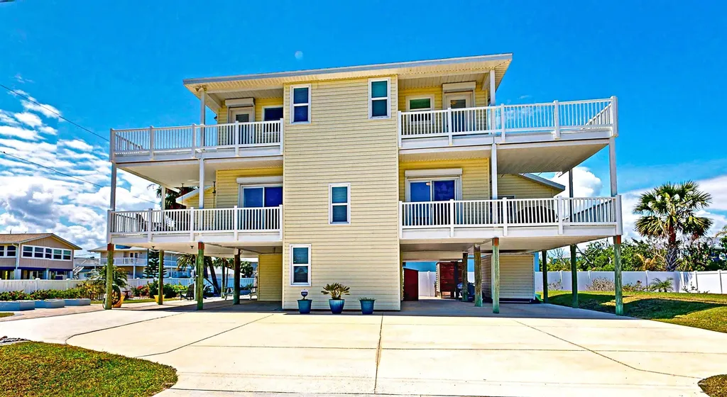 23 Moody Drive Palm Coast FL 32137