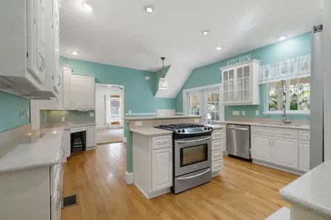 113 S Oakland Avenue San Mateo FL 32187