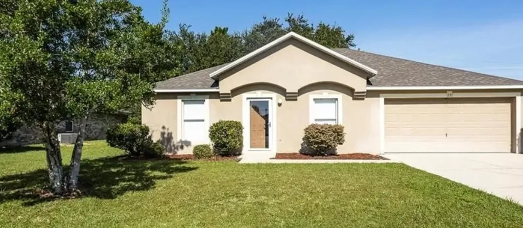 15 Lamar Lane Palm Coast FL 32137