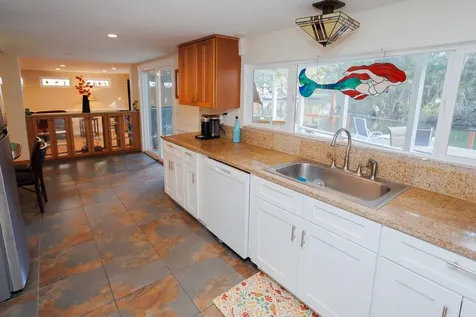 6194 Bear Trail Weeki Wachee FL 34607