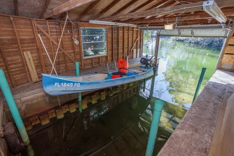 6194 Bear Trail Weeki Wachee FL 34607