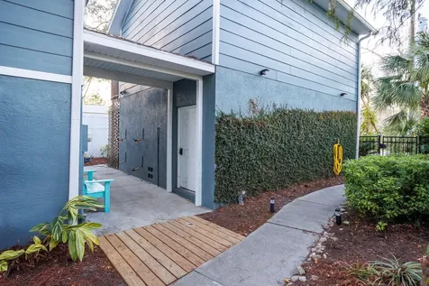 6194 Bear Trail Weeki Wachee FL 34607