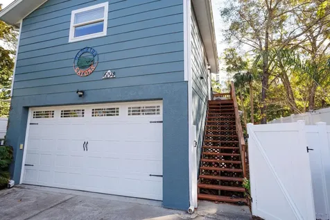 6194 Bear Trail Weeki Wachee FL 34607