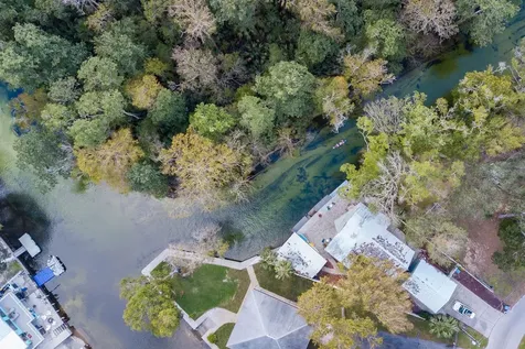 6194 Bear Trail Weeki Wachee FL 34607