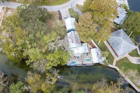 6194 Bear Trail Weeki Wachee FL 34607