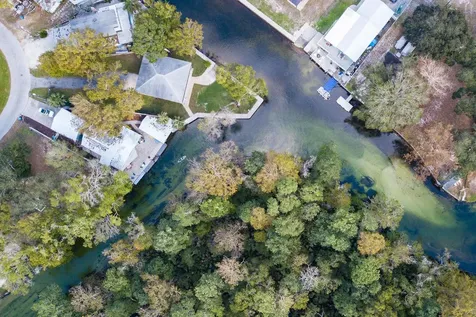 6194 Bear Trail Weeki Wachee FL 34607