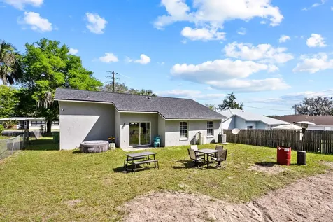 2005 Saint Johns Avenue Palatka FL 32177