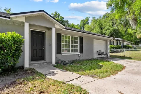 2005 Saint Johns Avenue Palatka FL 32177