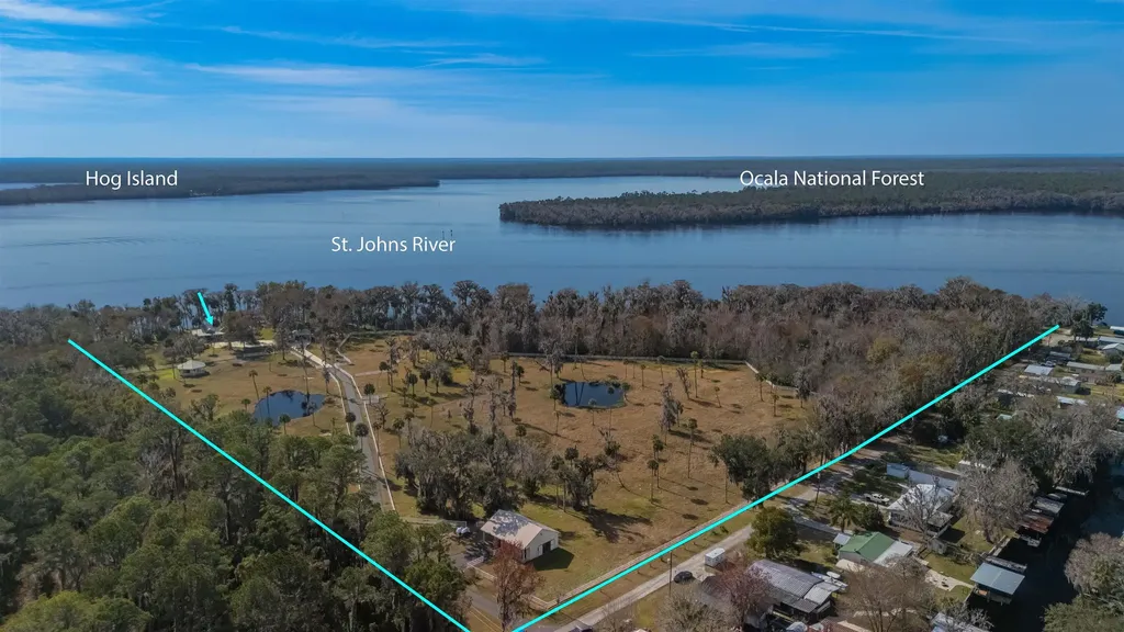 141 Wooten Road Crescent City FL 32112