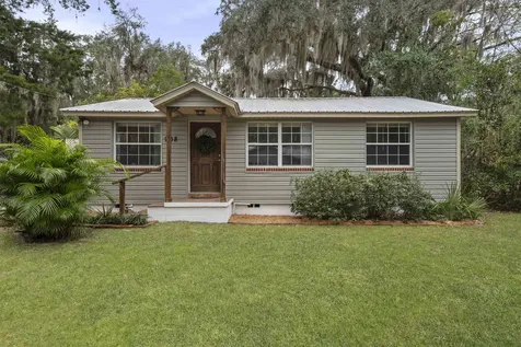 908 S 14th Street Palatka FL 32177