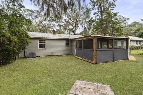 908 S 14th Street Palatka FL 32177
