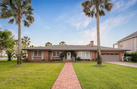 27 Dolphin Drive St Augustine FL 32080