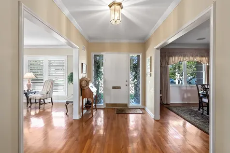 27 Dolphin Drive St Augustine FL 32080