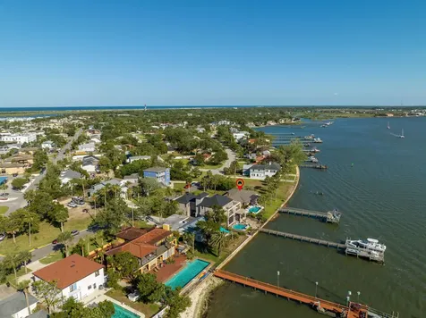 27 Dolphin Drive St Augustine FL 32080