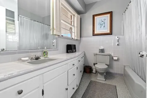 27 Dolphin Drive St Augustine FL 32080