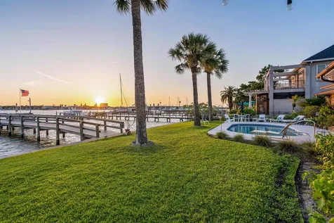 27 Dolphin Drive St Augustine FL 32080