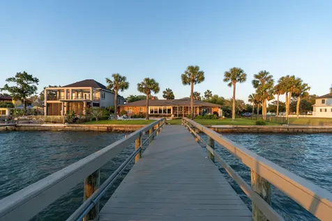 27 Dolphin Drive St Augustine FL 32080