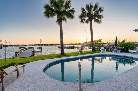 27 Dolphin Drive St Augustine FL 32080