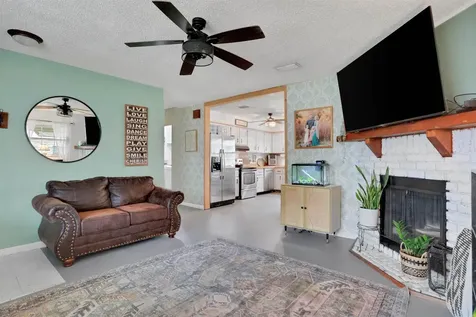 307 Warbler St Augustine FL 32086-6179