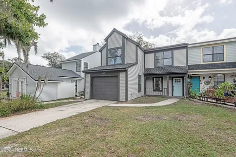 11236 Trotting Horse Lane Jacksonville FL 32225