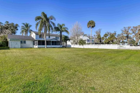 417 Mulholland Park Palatka FL 32177