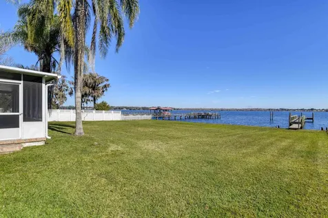 417 Mulholland Park Palatka FL 32177