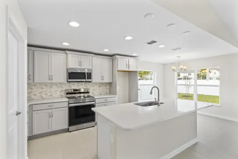 11 Buffalo Grove Drive Palm Coast FL 32164