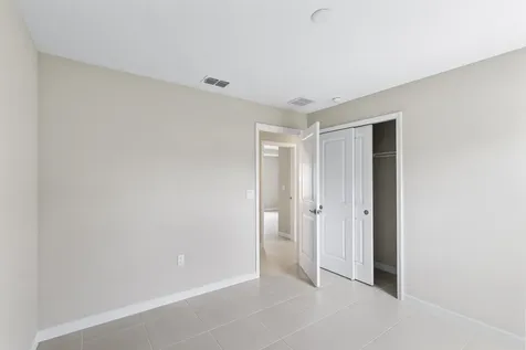 11 Buffalo Grove Drive Palm Coast FL 32164