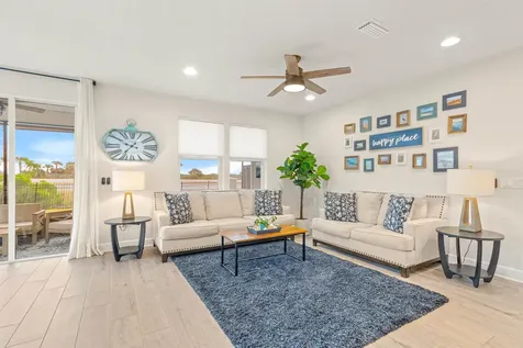 18 Los Lagos Boulevard Palm Coast FL 32137