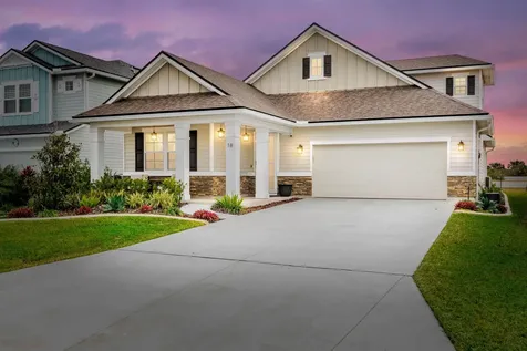 18 Los Lagos Boulevard Palm Coast FL 32137