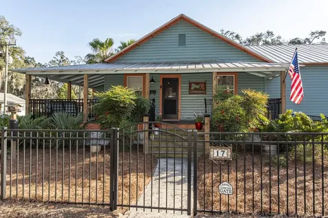 17 Bay View Drive St Augustine FL 32084