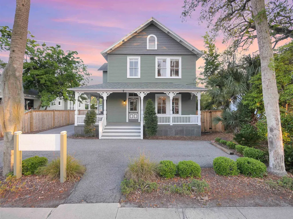 7 Old Mission Avenue St Augustine FL 32084
