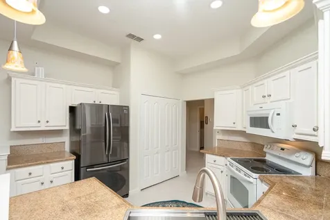 526 Lakeway Drive St Augustine FL 32080