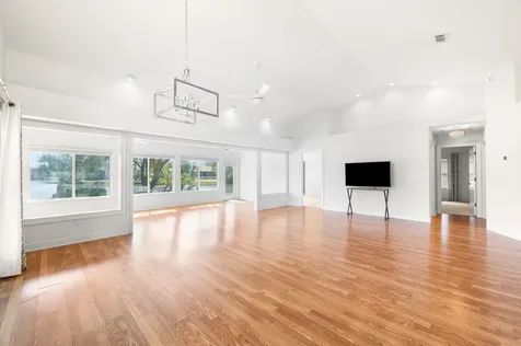 613 Nautical Way St Augustine FL 32080-9164