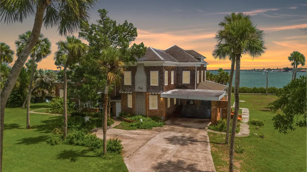 21 Water Street St Augustine FL 32084