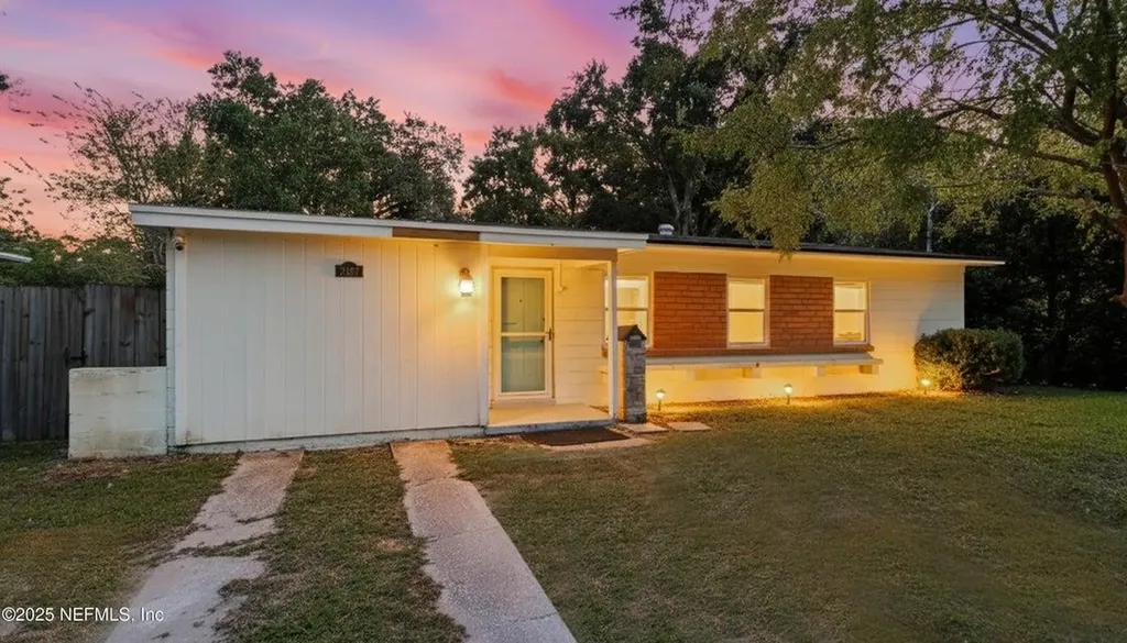 3467 Windy Hill Place Jacksonville FL 32246