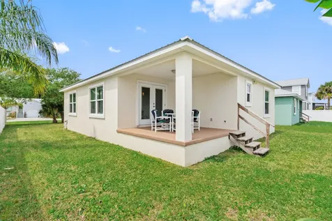 32 S Comares Avenue St Augustine FL 32080