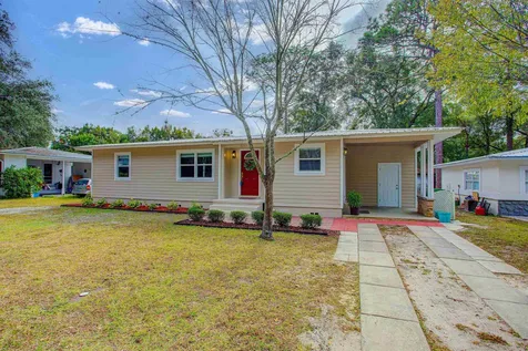 2205 Gillis Street Palatka FL 32177