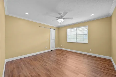 164 Moonlite Drive Welaka FL 32193
