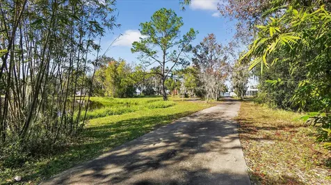453 Federal Point Road East Palatka FL 32131