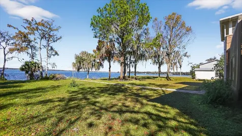 453 Federal Point Road East Palatka FL 32131