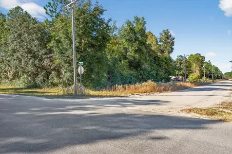 Usina Avenue Interlachen FL 32148