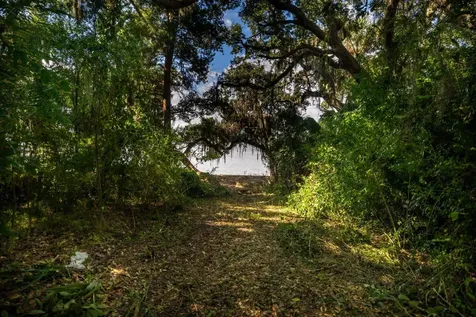 301 S La Crescenta Drive St Augustine FL 32080